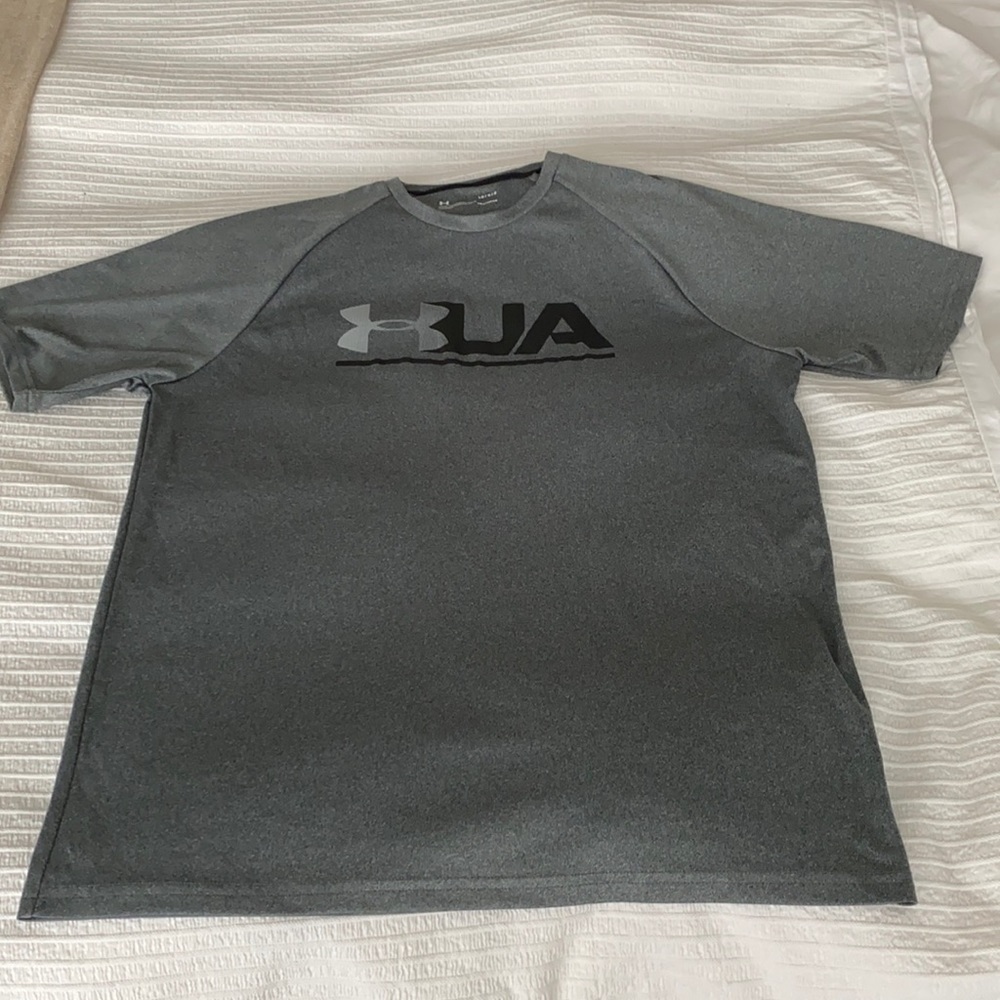 Under Armour Heatgear t shirt